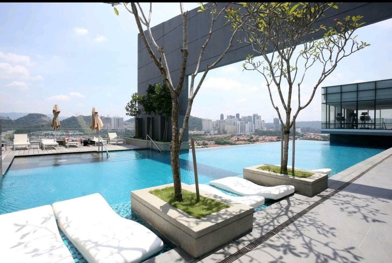Gt2@Cascades Residency Apartment Petaling Jaya Bagian luar foto